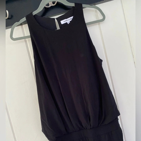 Elizabeth and James, Rowan Blouson Asymmetrical Sleeveless Dress, Black - Picture 3 of 10